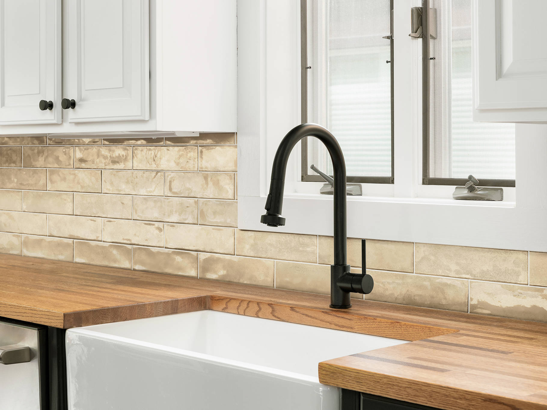 Grand Cayman 3x12 East End Biscuit | In Home Stone