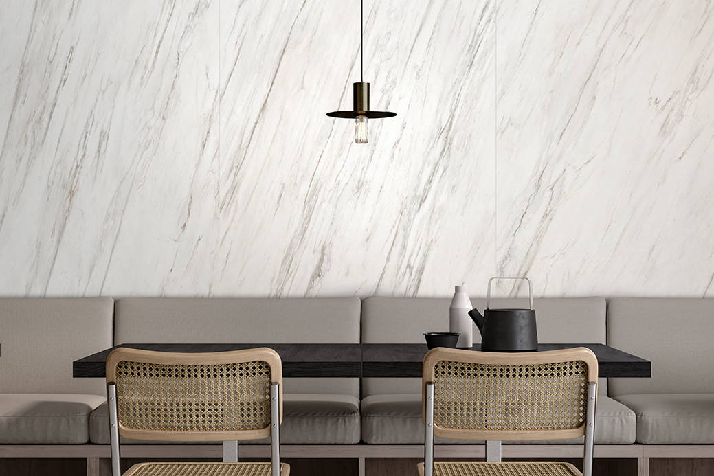 Royal Stoneworks ITALIAN CREAM VEIN 1 | In Home Stone