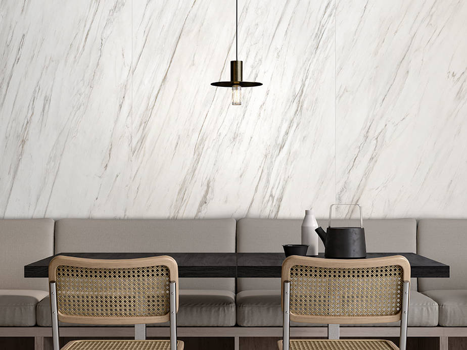 Royal Stoneworks ITALIAN CREAM VEIN 1 | In Home Stone