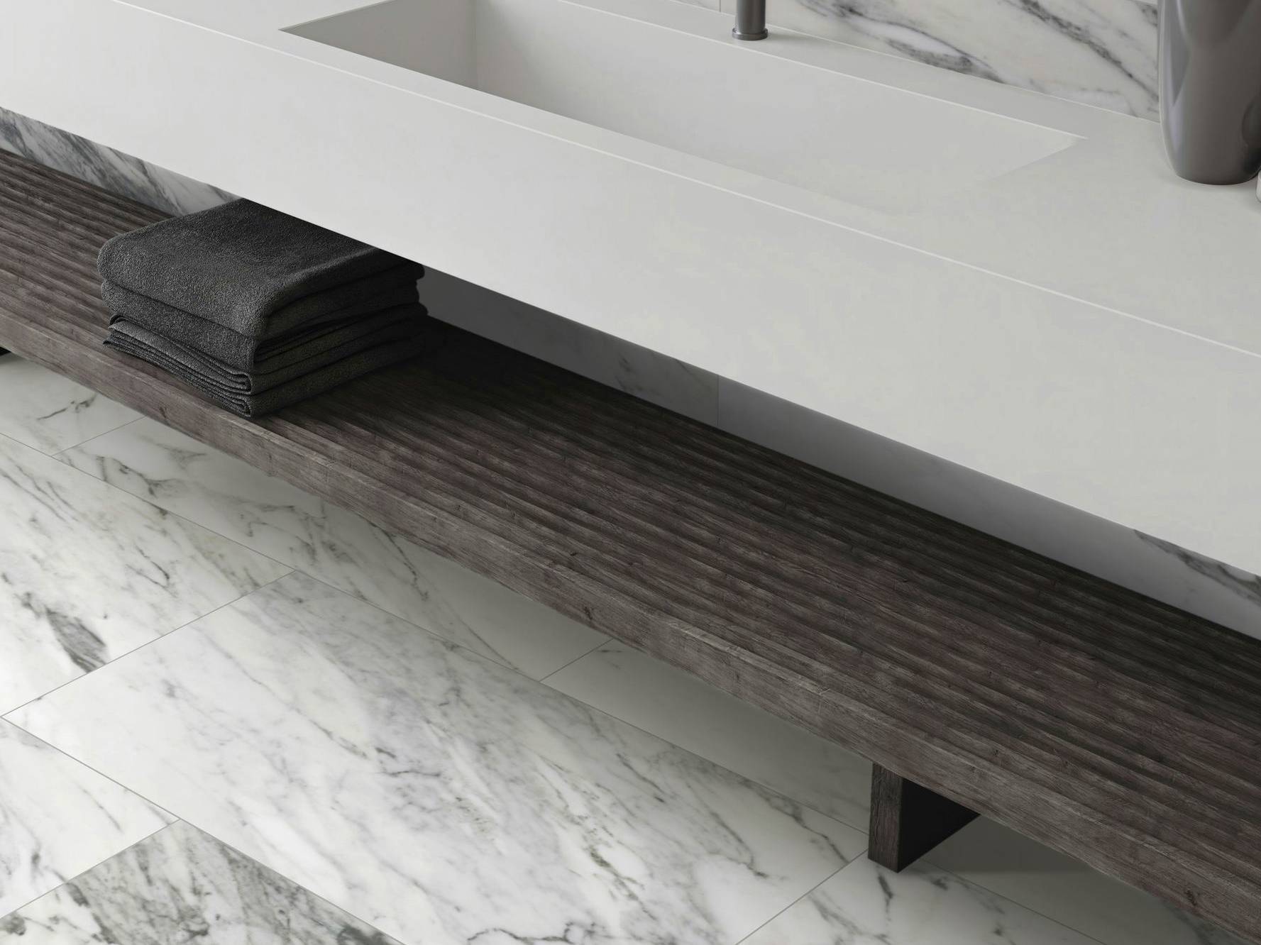Royal Stoneworks REGAL WHITE VEIN 1 | In Home Stone