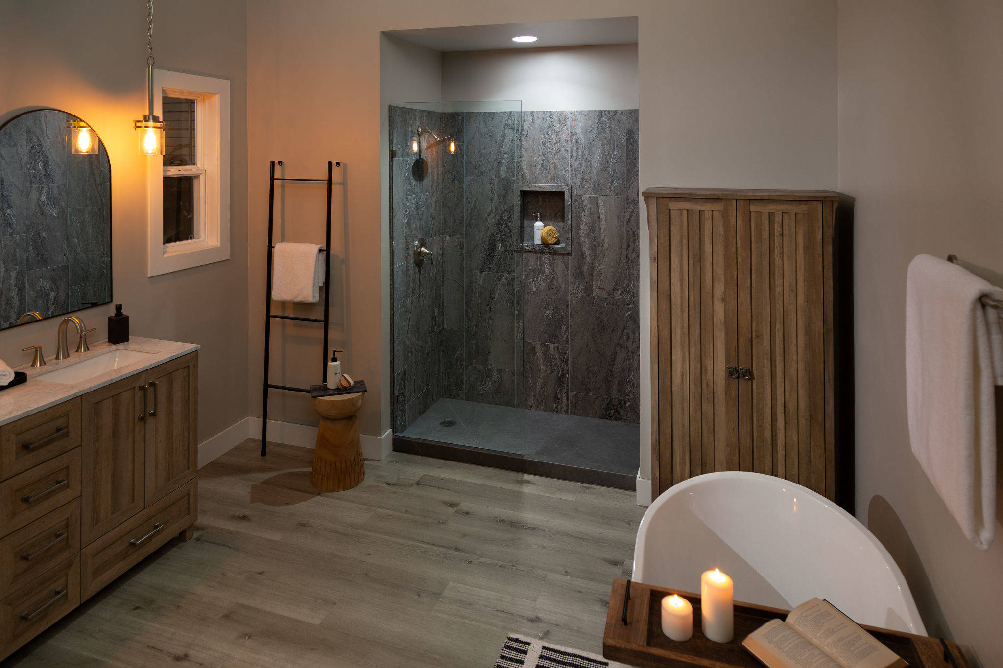 Graphite Slate 1 | In Home Stone