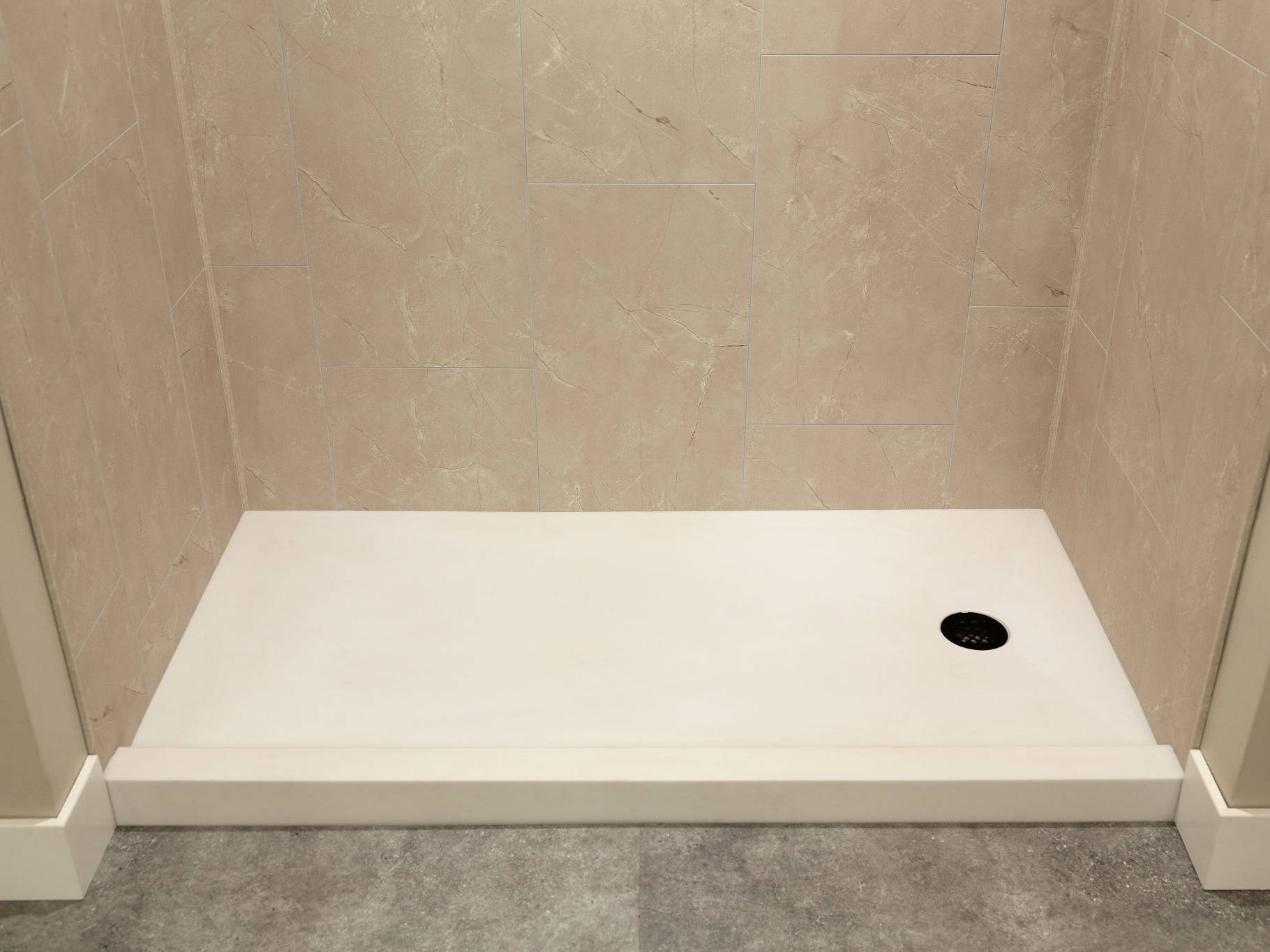 Vivid White 0 | In Home Stone