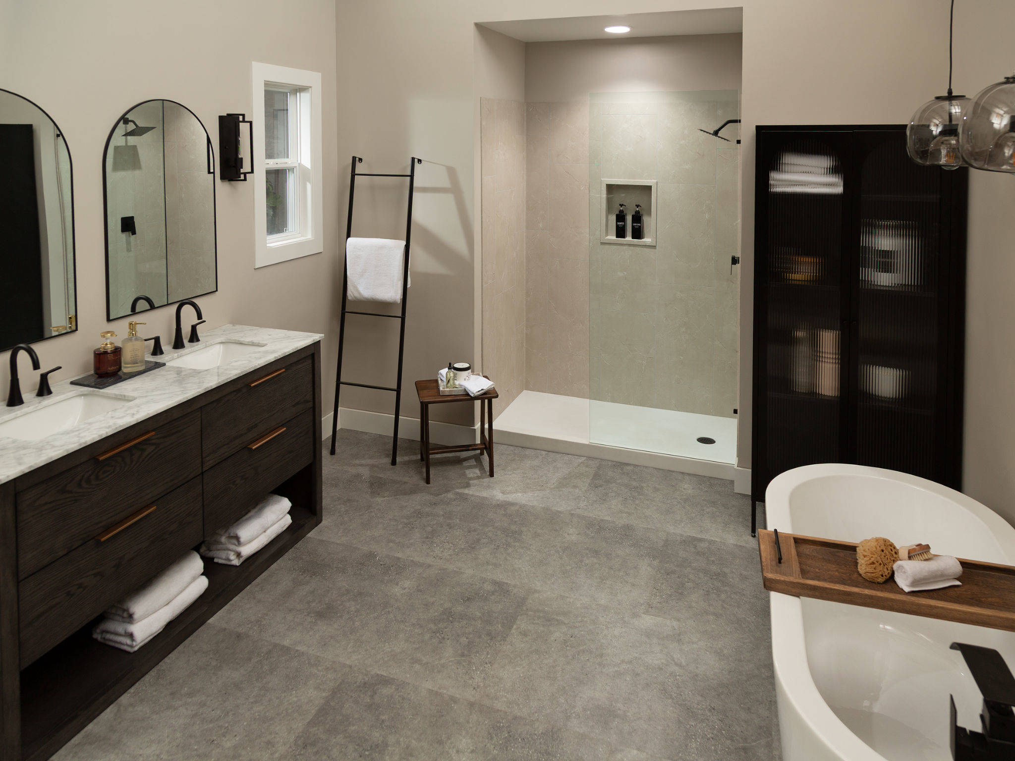 Vivid White 1 | In Home Stone