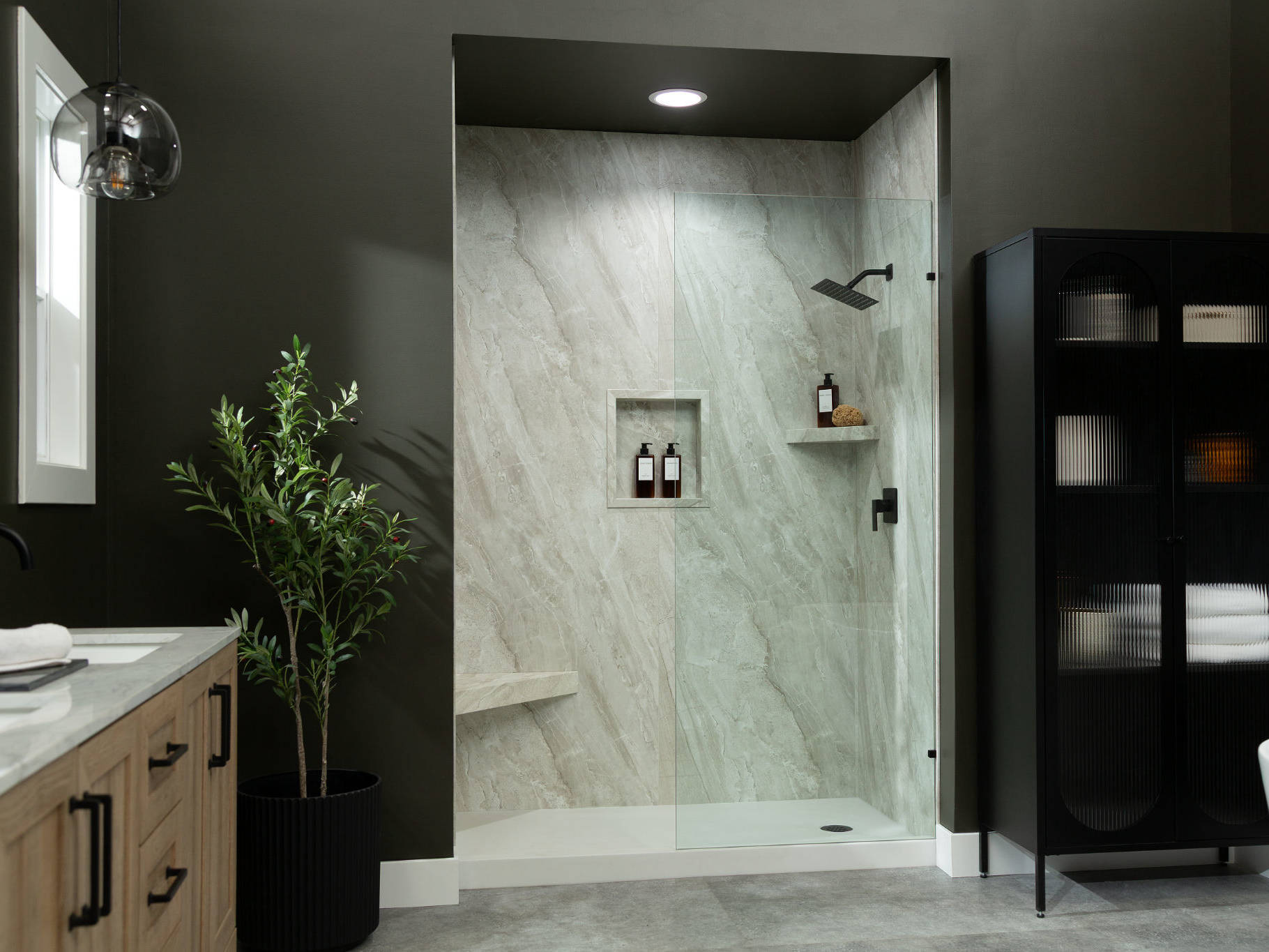 Vivid White 2 | In Home Stone